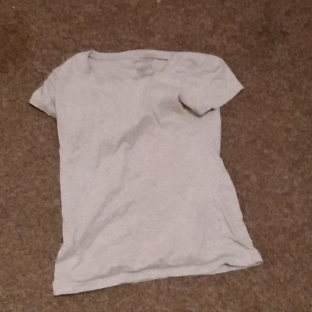 Gray t-shirt